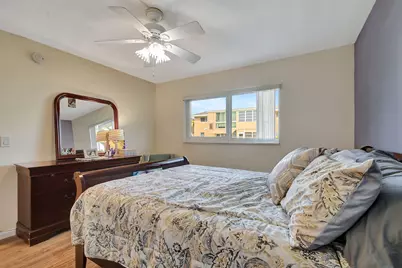2121 NE 1st Court #105, Boynton Beach, FL 33435 - Photo 15
