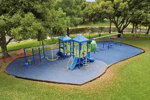10060 NW 62nd St, Parkland, FL 33076 - Photo 23