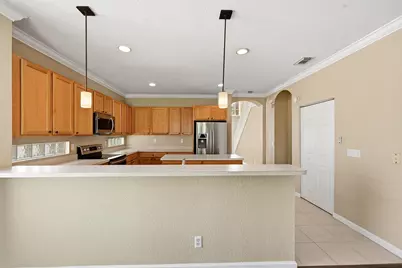421 Gazetta Way, West Palm Beach, FL 33413 - Photo 7