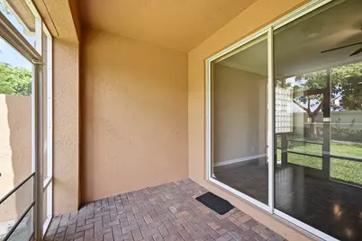 421 Gazetta Way, West Palm Beach, FL 33413 - Photo 53