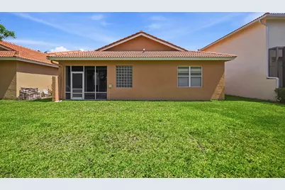 421 Gazetta Way, West Palm Beach, FL 33413 - Photo 55