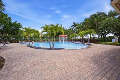 421 Gazetta Way, West Palm Beach, FL 33413 - Photo 57