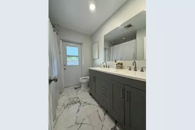 7932 Tropicana Street, Miramar, FL 33023 - Photo 15