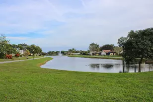 2583 NW 13th St, Delray Beach, FL 33445 - Photo 33