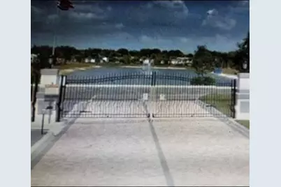 644 SW 34th SW, Okeechobee, FL 34974 - Photo 1