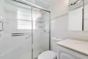 57 Canterbury, West Palm Beach, FL 33417 - Photo 19