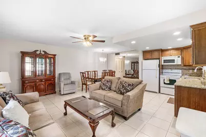 57 Canterbury, West Palm Beach, FL 33417 - Photo 7