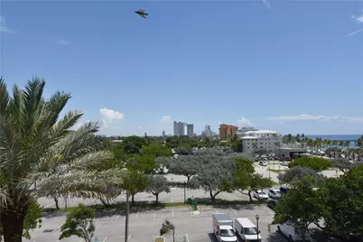 2051 SE 3rd Street #509, Deerfield Beach, FL 33441 - Photo 9