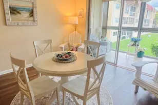 8920 Sunrise Lakes Blvd, Sunrise, FL 33322 - Photo 9
