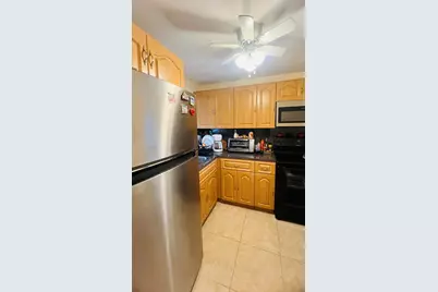 8920 Sunrise Lakes Boulevard #208, Sunrise, FL 33322 - Photo 7