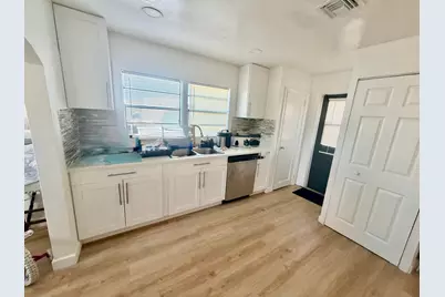443 Wilder Street, West Palm Beach, FL 33405 - Photo 5