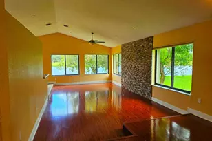 566 Village Lake Dr, Weston, FL 33326 - Photo 7