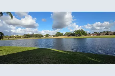566 Village Lake Drive, Weston, FL 33326 - Photo 43