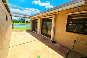566 Village Lake Dr, Weston, FL 33326 - Photo 25
