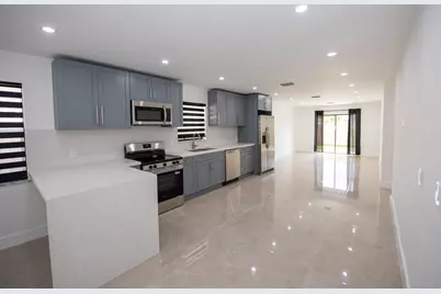 110 NW 6th Avenue, Dania Beach, FL 33004 - Photo 27
