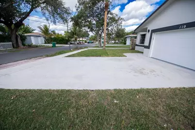 110 NW 6th Avenue, Dania Beach, FL 33004 - Photo 5