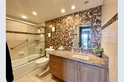 4032 Newcastle B, Boca Raton, FL 33434 - Photo 9