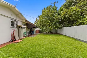 1450 W 37th St, Hialeah, FL 33012 - Photo 57