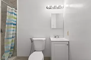 1450 W 37th St, Hialeah, FL 33012 - Photo 41