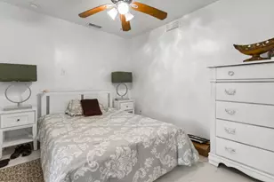 1450 W 37th St, Hialeah, FL 33012 - Photo 35