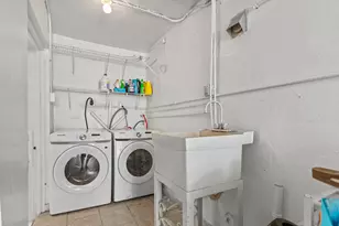 1450 W 37th St, Hialeah, FL 33012 - Photo 55
