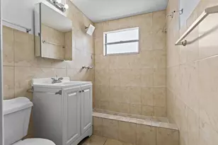 1450 W 37th St, Hialeah, FL 33012 - Photo 45