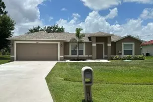 5525 NW North Lundy Circle NW, Port Saint Lucie, FL 34986 - Photo 1