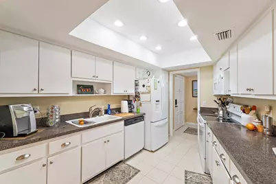 11811 Ave Of The Pga, West Palm Beach, FL 33418 - Photo 3