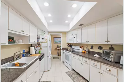 11811 Ave Of The Pga, West Palm Beach, FL 33418 - Photo 5