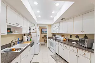 11811 Ave Of The Pga, West Palm Beach, FL 33418 - Photo 5