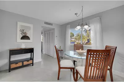 646 Flanders N, Delray Beach, FL 33484 - Photo 13
