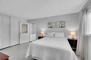 646 Flanders N, Delray Beach, FL 33484 - Photo 17