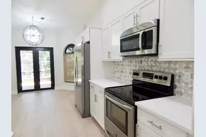 22864 Marbella Circle, Boca Raton, FL 33433 - Photo 11