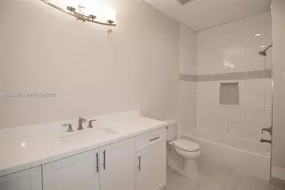 9265 NW 16th Street, Pembroke Pines, FL 33024 - Photo 11