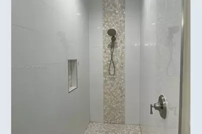 9265 NW 16th Street, Pembroke Pines, FL 33024 - Photo 13