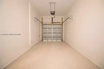 9265 NW 16th Street, Pembroke Pines, FL 33024 - Photo 9