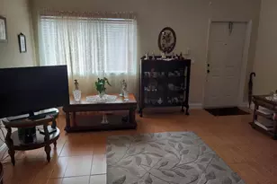 2208 SE 24th Pl, Homestead, FL 33035 - Photo 3