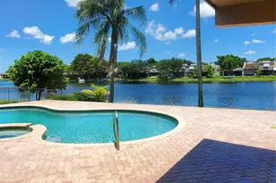 1421 NW 114th Ave, Pembroke Pines, FL 33026 - Photo 25