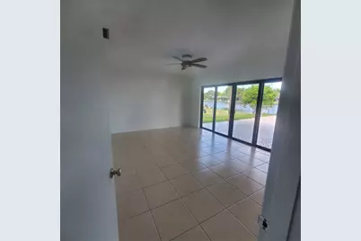 1421 NW 114th Avenue, Pembroke Pines, FL 33026 - Photo 21