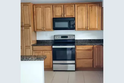 1421 NW 114th Avenue, Pembroke Pines, FL 33026 - Photo 7