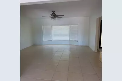 1421 NW 114th Avenue, Pembroke Pines, FL 33026 - Photo 5