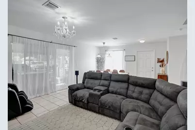 1488 SW 47th Avenue, Deerfield Beach, FL 33442 - Photo 9