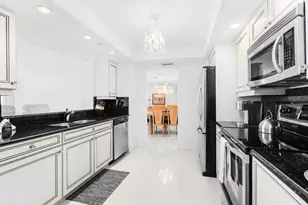 3000 N Ocean Dr, Riviera Beach, FL 33404 - Photo 11
