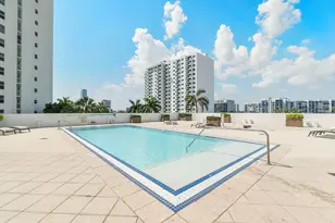 2751 S Ocean Dr, Hollywood, FL 33019 - Photo 27