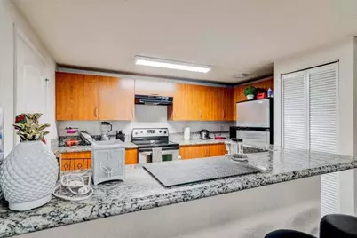 130 SW Peacock Boulevard #16, Port Saint Lucie, FL 34986 - Photo 5