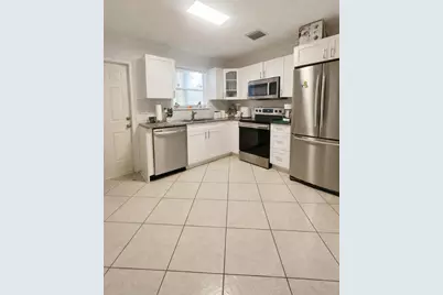 2018 S 10th Street #C, Fort Pierce, FL 34950 - Photo 7
