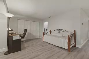 5800 W Fernley Dr W, Greenacres, FL 33415 - Photo 25