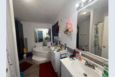 10548 W Sandalfoot Blvd, Boca Raton, FL 33428 - Photo 13