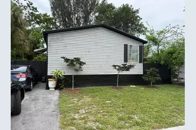 10548 W Sandalfoot Blvd, Boca Raton, FL 33428 - Photo 1