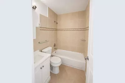510 Lake Shore Drive #5, West Palm Beach, FL 33403 - Photo 7